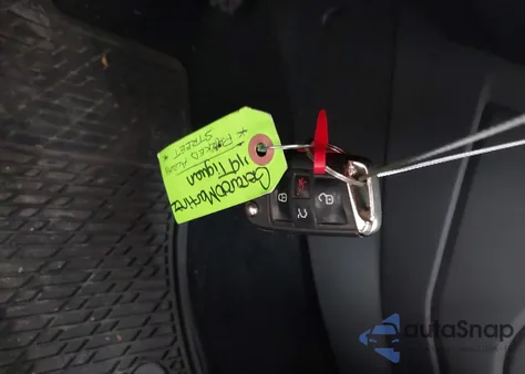 2019 Volkswagen Tiguan 2.0T Se/2.0T Sel/2.0T Sel R-Line/2.0T Sel R-Line Black из США, поврежденный, VIN 3VV3B7AX3KM146213